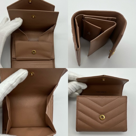 Authentic Yves Saint Laurent MULTI-FOLD wallet in Grained Calfskin leather - Picture 6 of 16